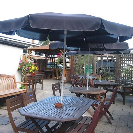 אסק The Crosskeys Inn מראה חיצוני תמונה